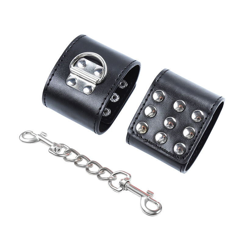 OHMAMA FETISH Manette con borchie
